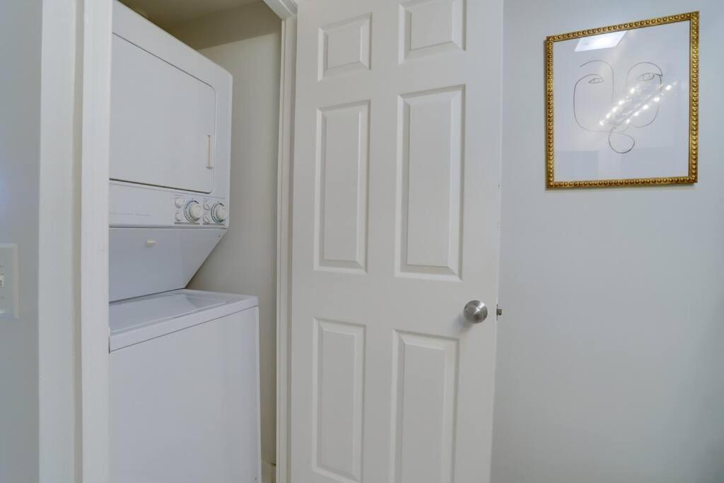 Exclusive Apt In Ballston With Gym Arlington Exterior photo